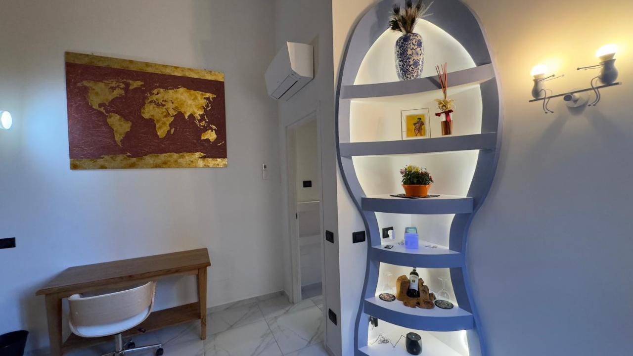 Suite Stylish & Cozy Apartment In The Heart Of Florence Luaran gambar