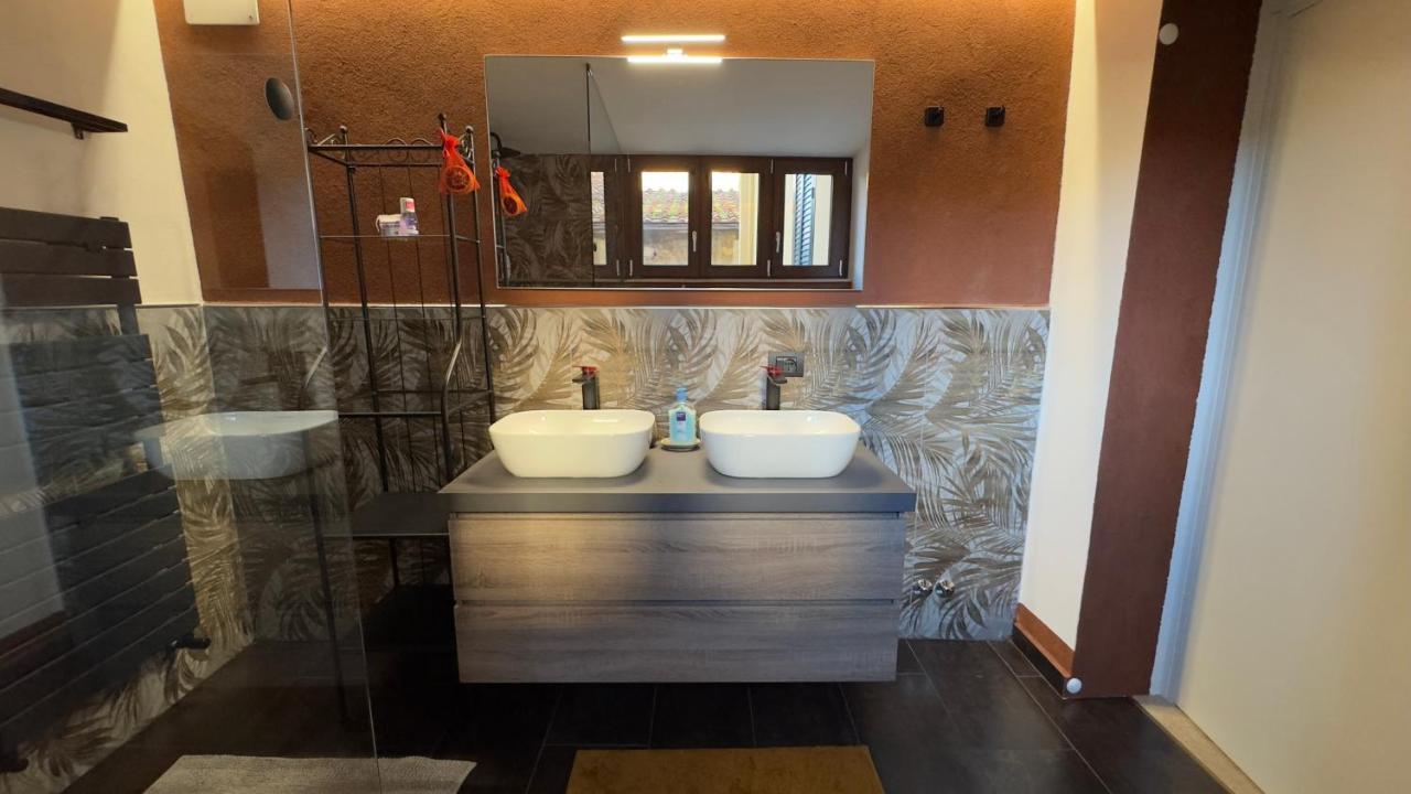 Suite Stylish & Cozy Apartment In The Heart Of Florence Luaran gambar