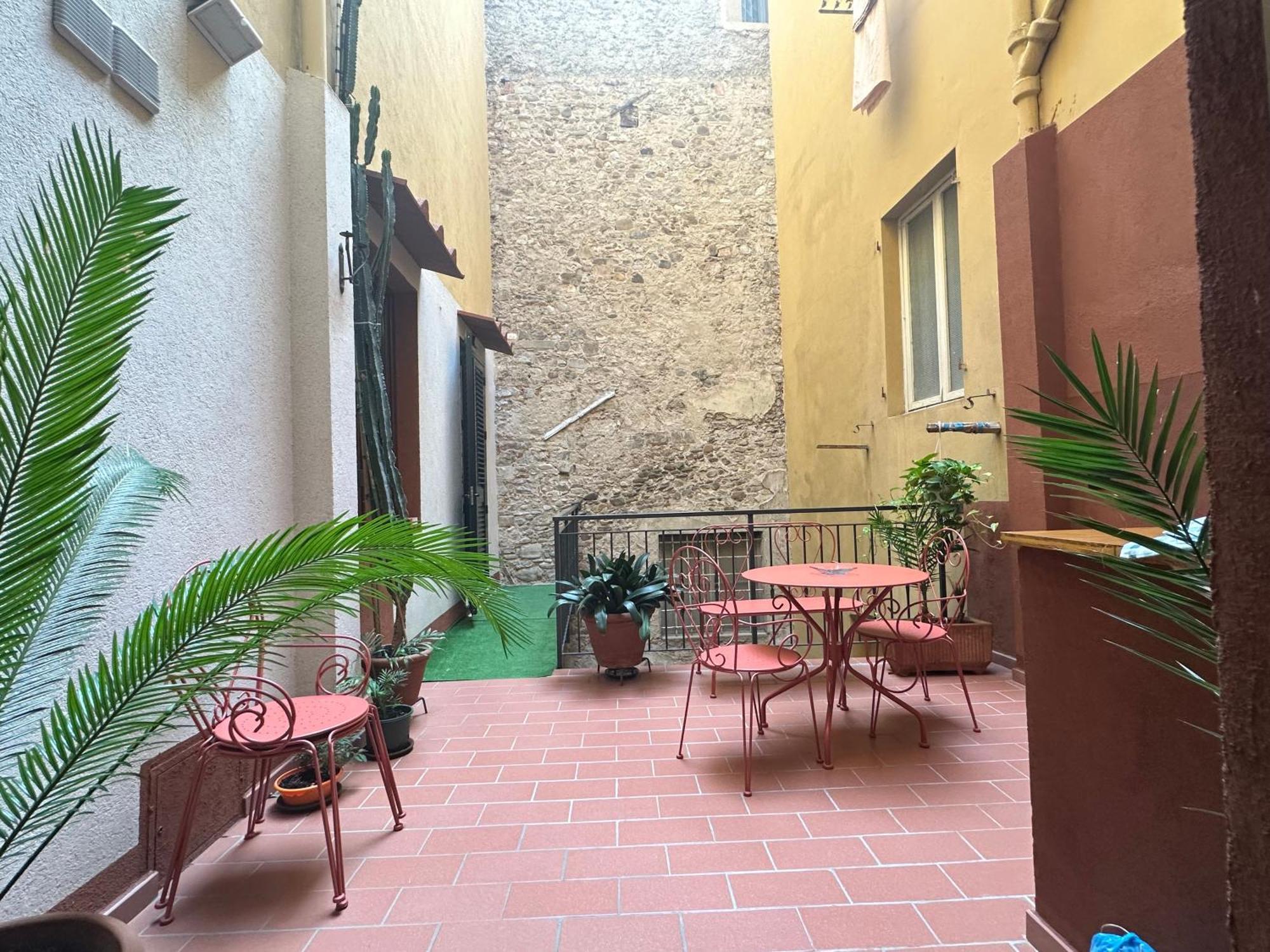 Suite Stylish & Cozy Apartment In The Heart Of Florence Luaran gambar