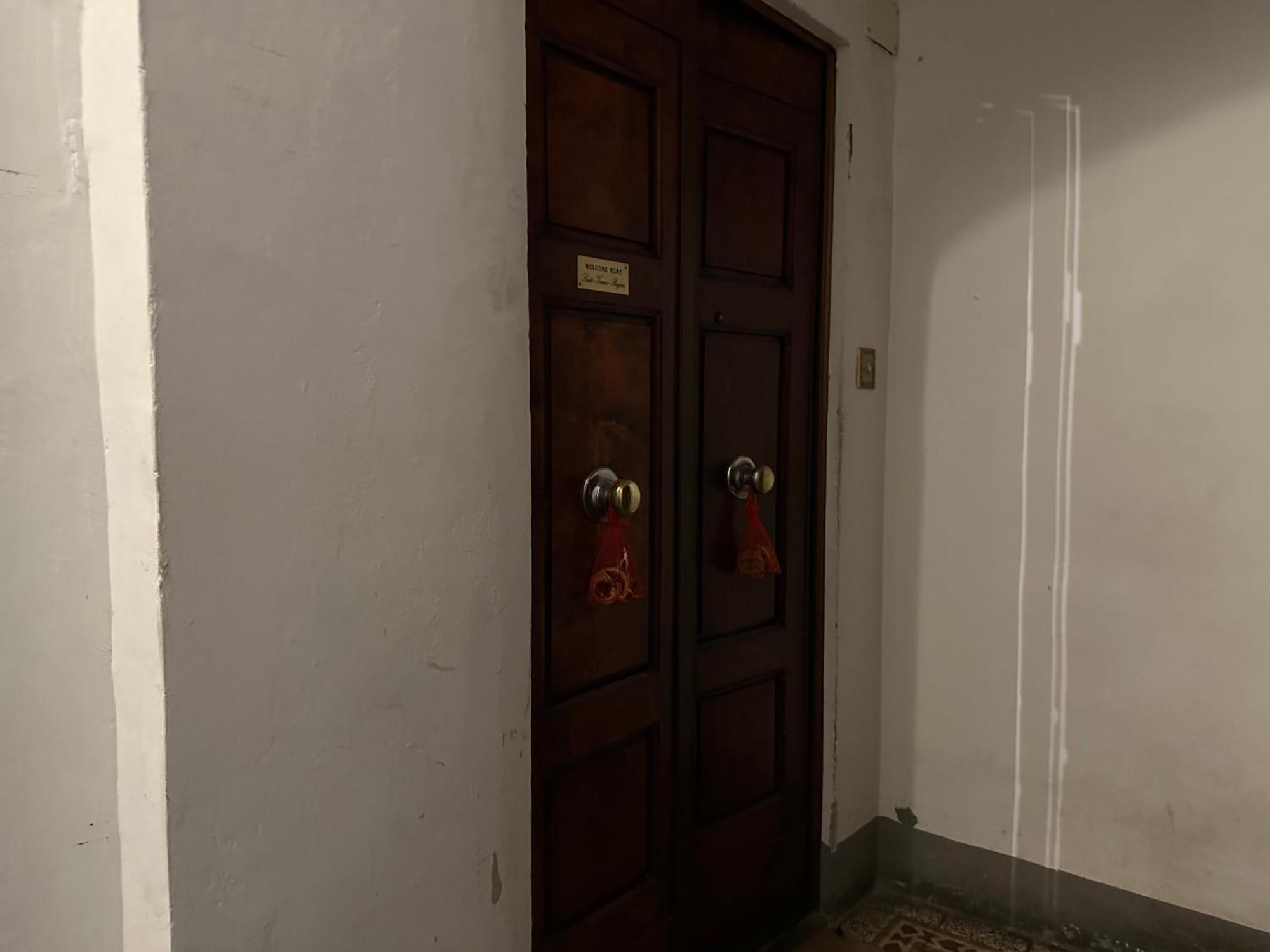 Suite Stylish & Cozy Apartment In The Heart Of Florence Luaran gambar