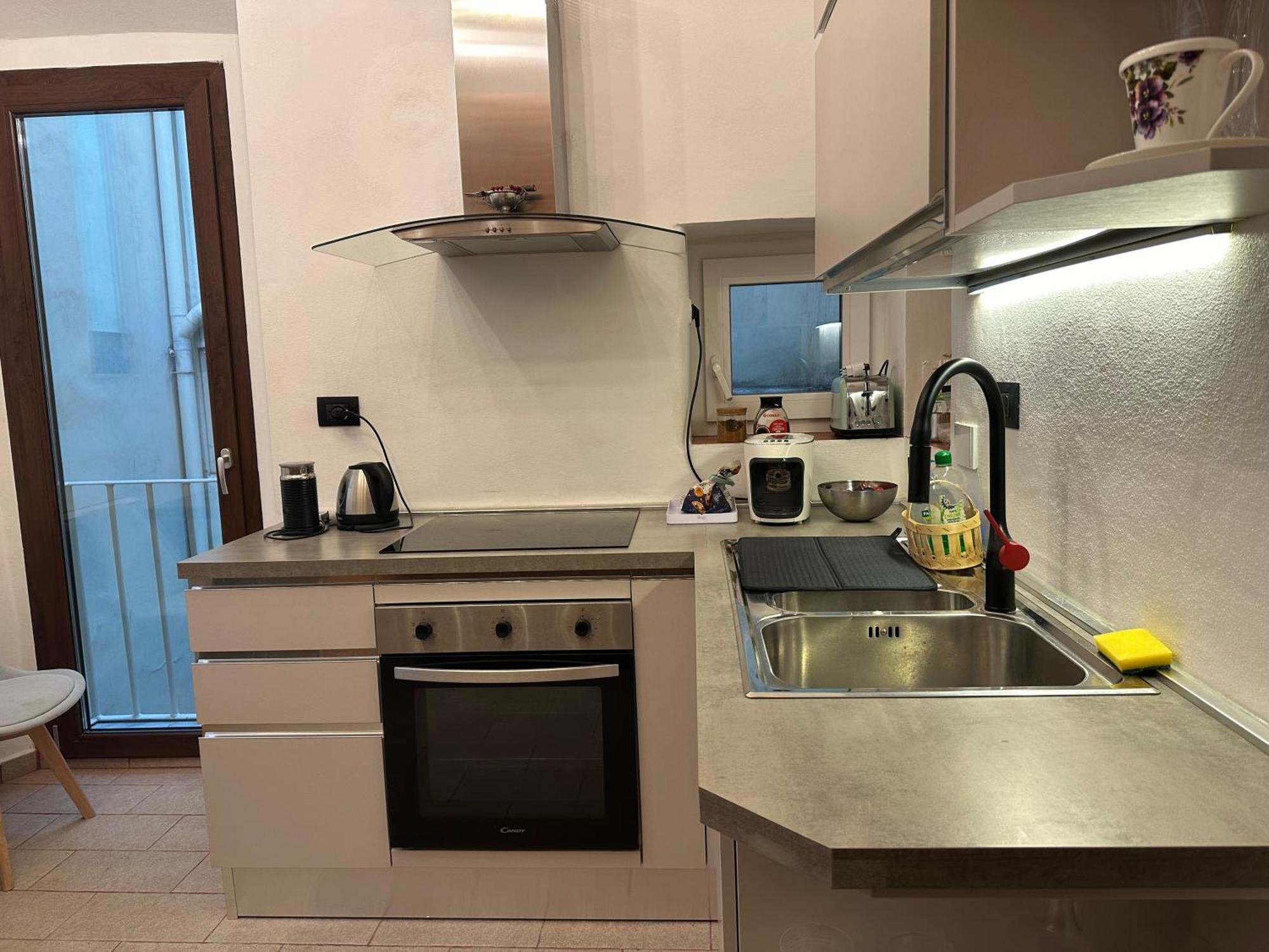 Suite Stylish & Cozy Apartment In The Heart Of Florence Luaran gambar