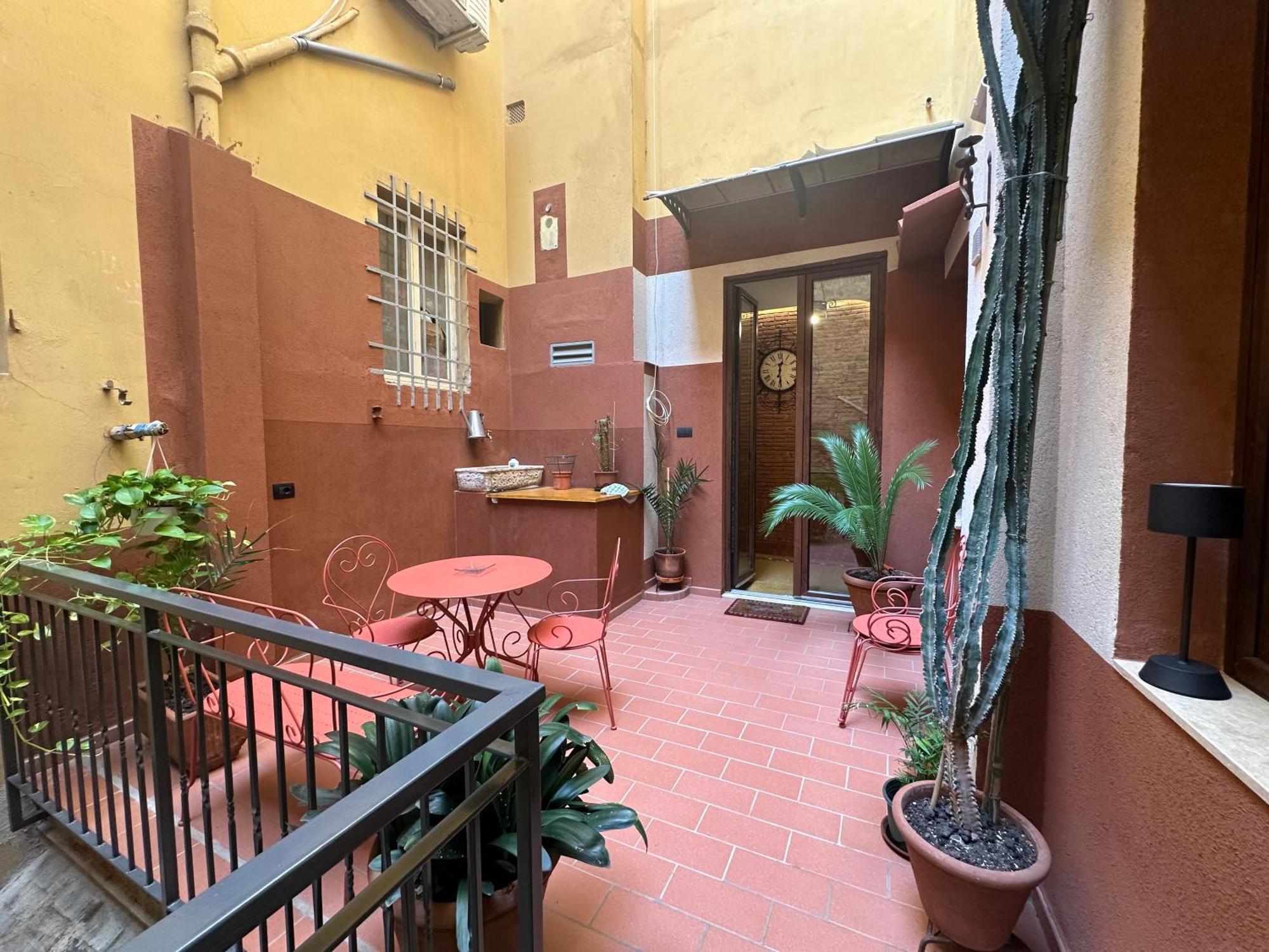 Suite Stylish & Cozy Apartment In The Heart Of Florence Luaran gambar
